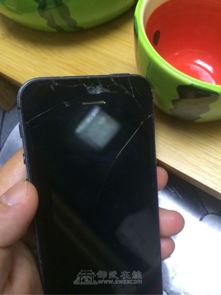 有谁知道换个iPhone5的手机屏幕和修个电源键