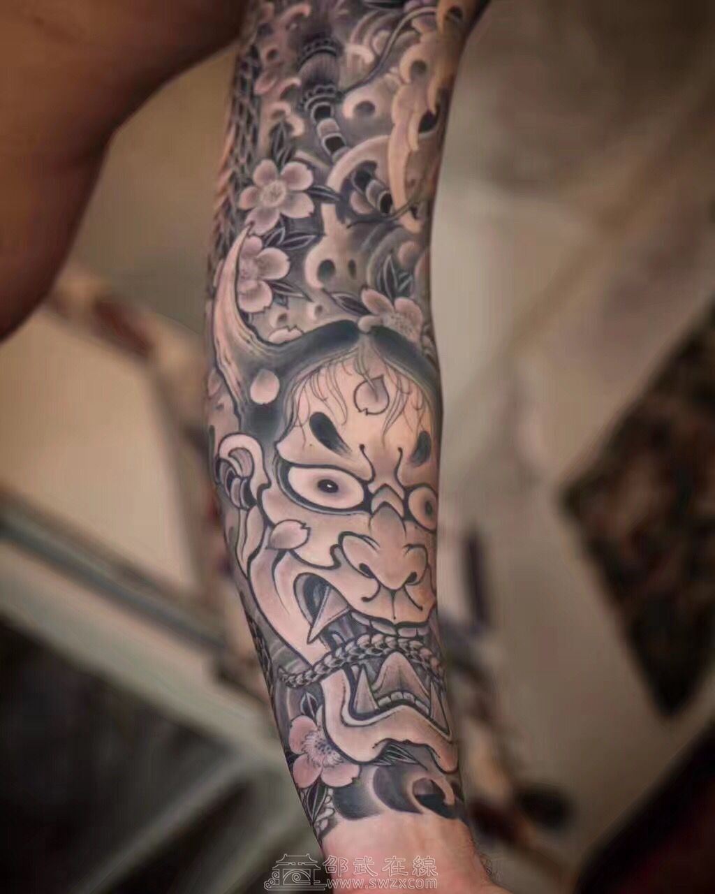 雕武纹身-广而告之 - 网站原创 - powered by discuz!