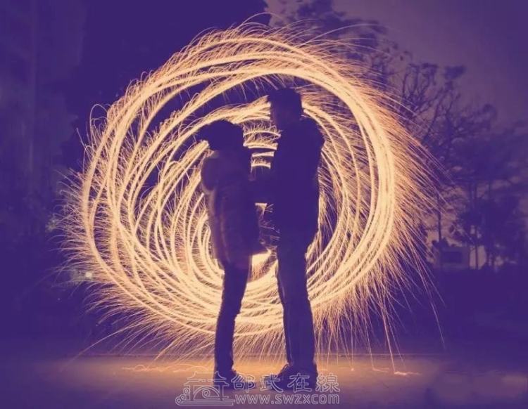 开车去看"百万灯海"