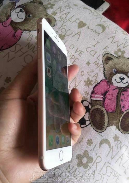 出苹果iphone8plus