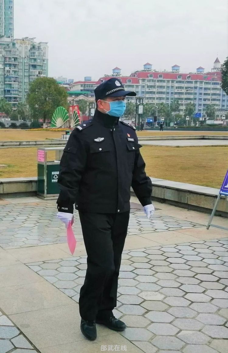 0.jpg