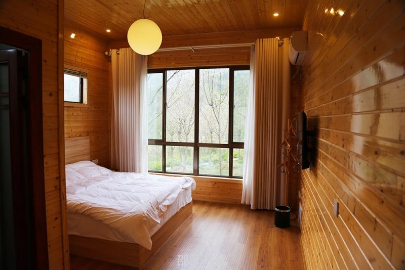 大竹樱花虹里的木屋民宿有人去体验过吗