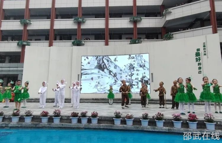 DSC000.jpg