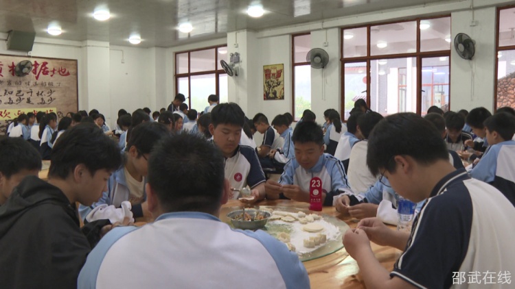 DSC000.jpg