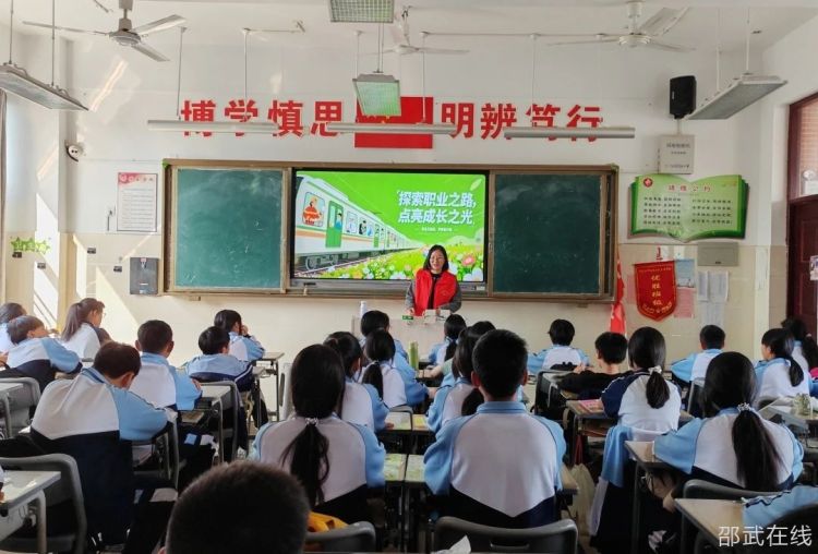 微信图片_20250501143505.jpg