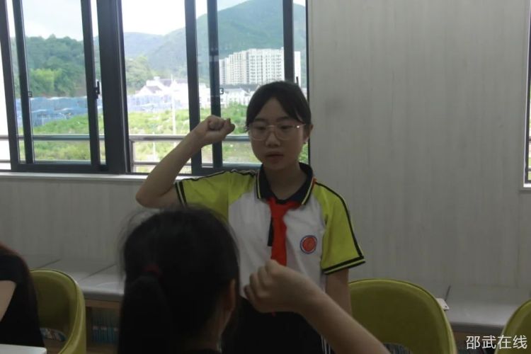 DSC000.jpg