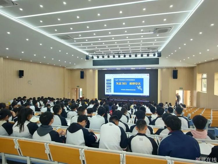 微信图片_20250712203018.jpg