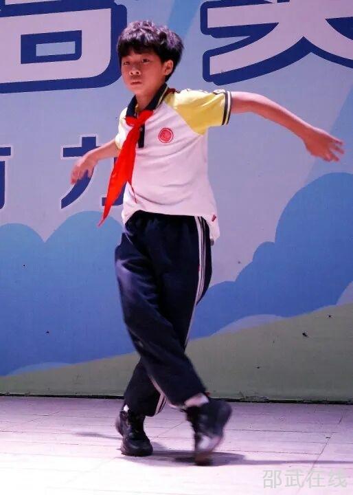 DSC000.jpg