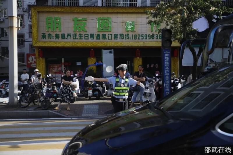 DSC000.jpg
