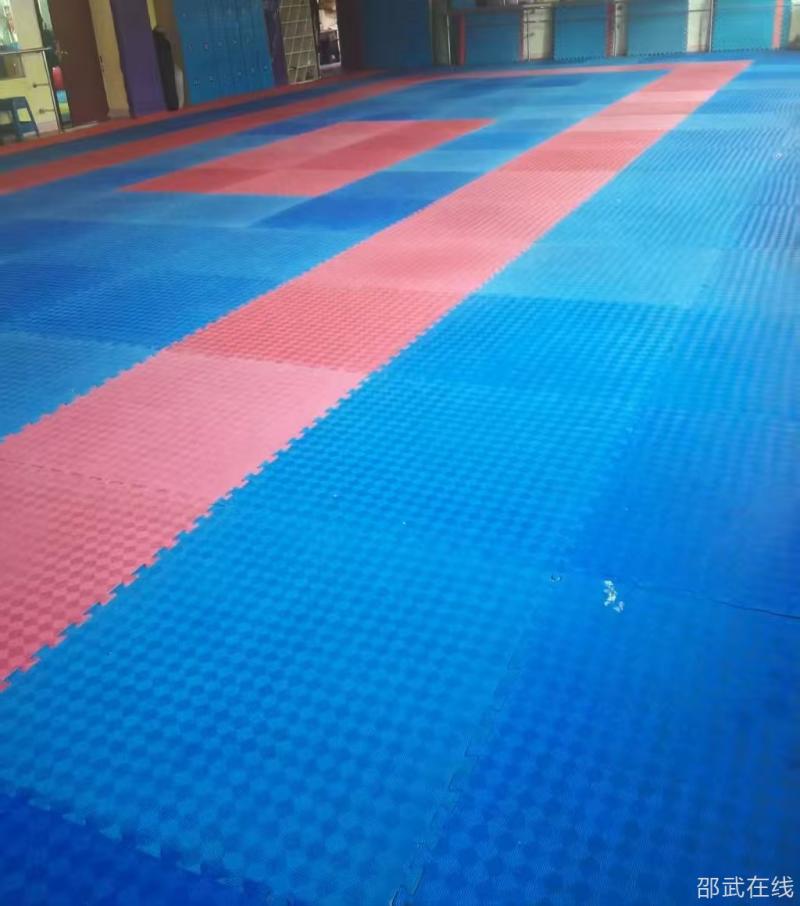 95d10a410a1970d3c0cb9a7fac683a01.jpg