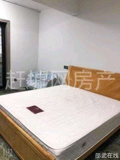 2f82563f-3865-4bf8-b1f6-d7962a0cd366.jpg